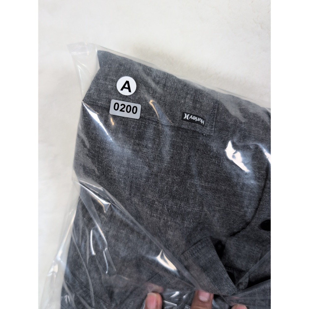 Hurley Chambray Shirt Men L Gray Long Sleeve Classic Minimalist Granola Capsule - Picture 12 of 12